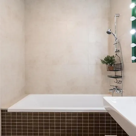 Apartment Vivando - Classic Ap D - New Building Bucharest